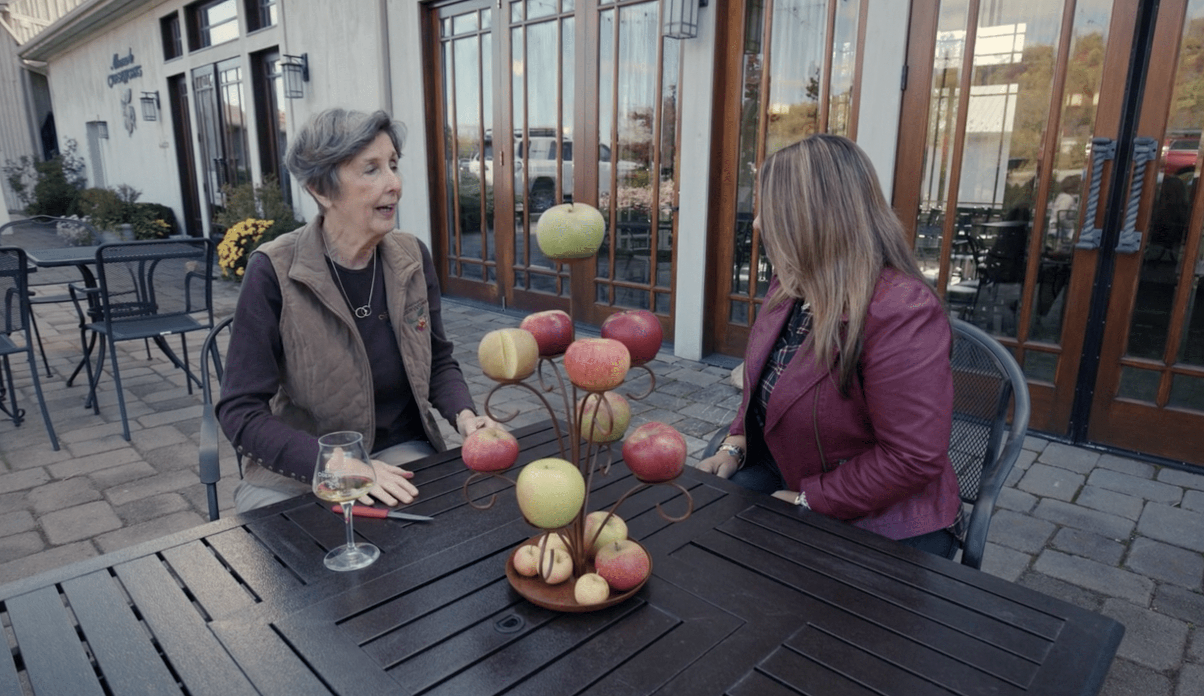 Episode Guide: Apples in Virginia Img